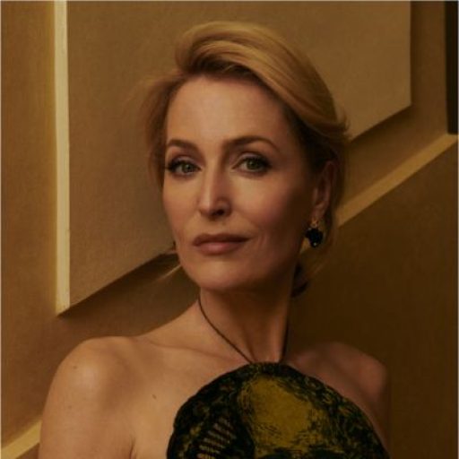Gillian Anderson